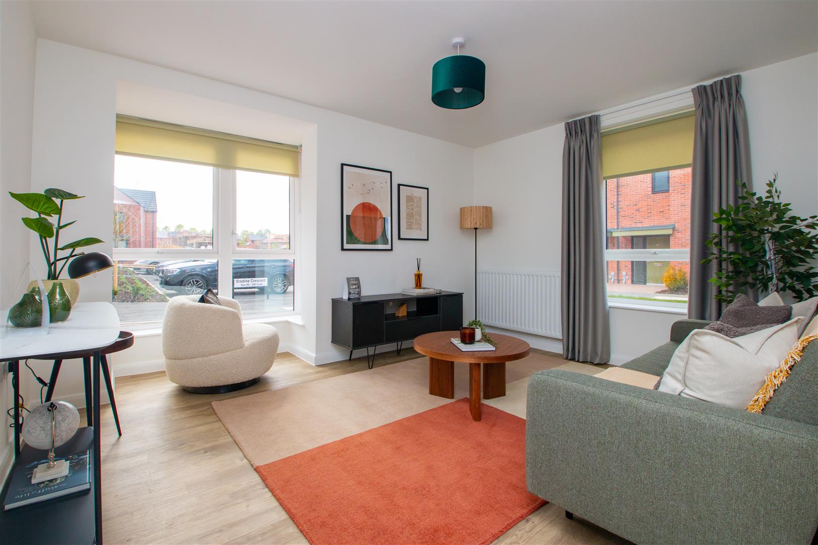 3 bed property in Eredine Crescent, Milton Keynes